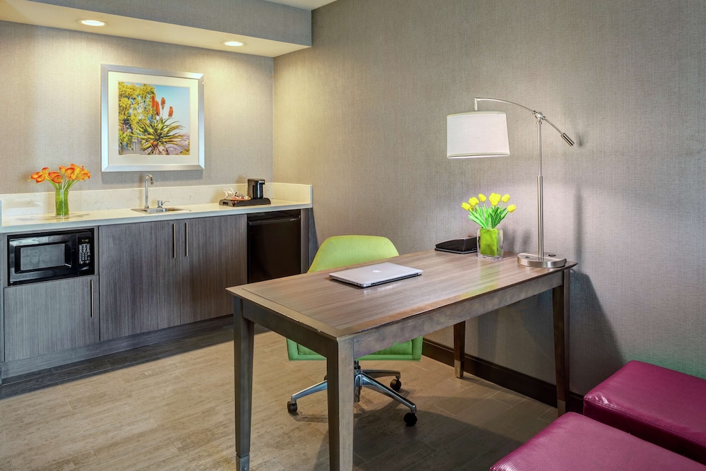 Hampton Inn & Suites Palm Desert - photo 19