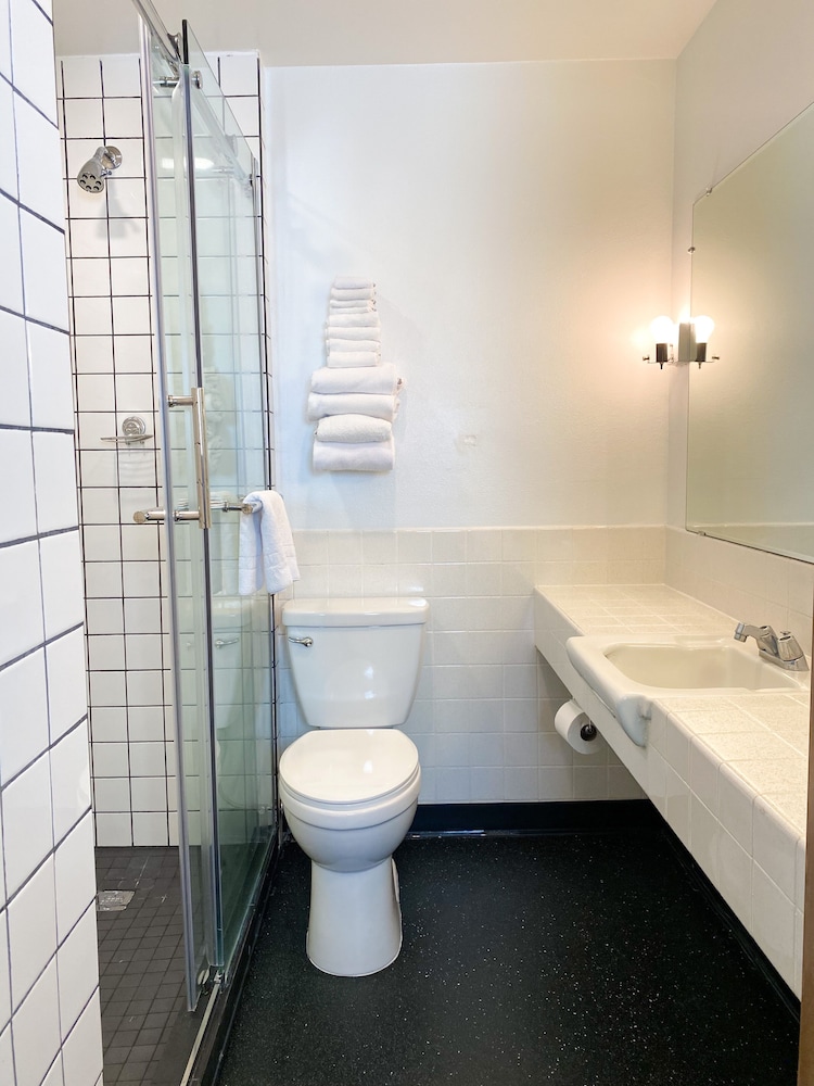 Hotel Corvallis - photo 49