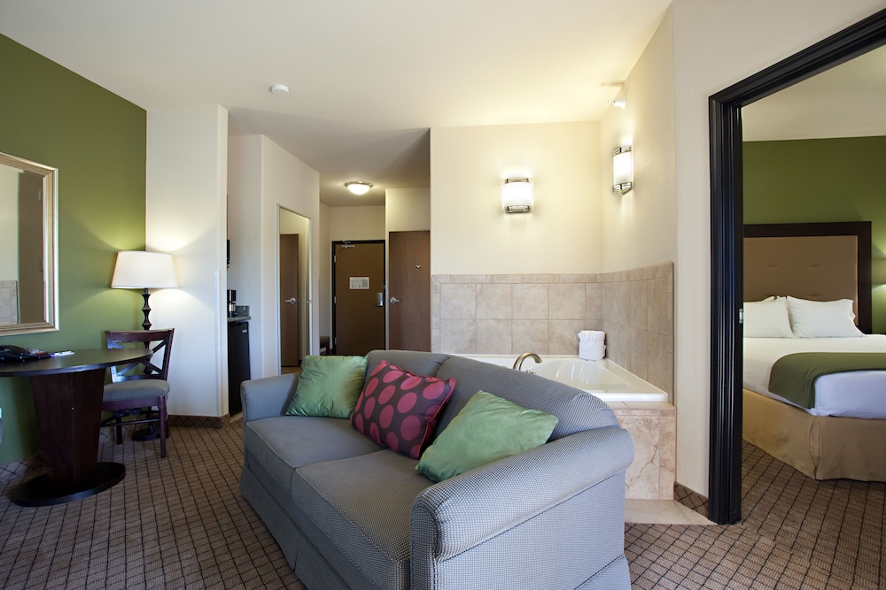 Holiday Inn Express & Suites Silt Rifle by IHG - photo 8