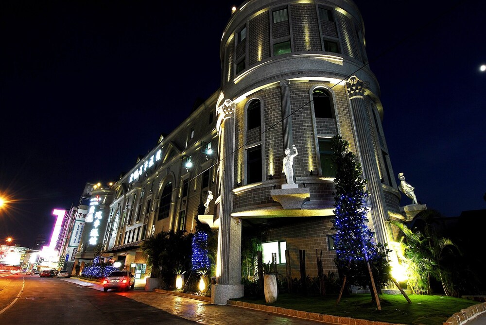 V mikrorayone Vostochny 12 Flat