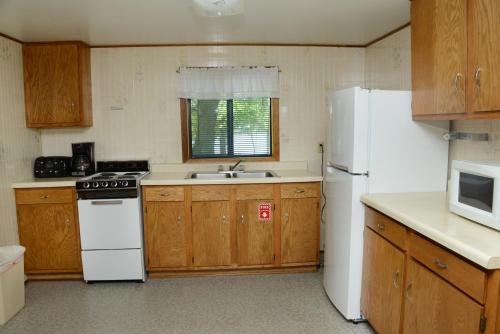Riverside Resort - photo 129