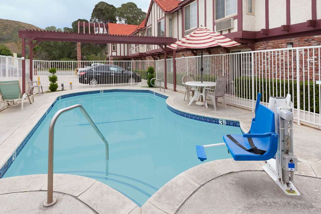 Super 8 by Wyndham Santa Clarita Valencia - photo 6