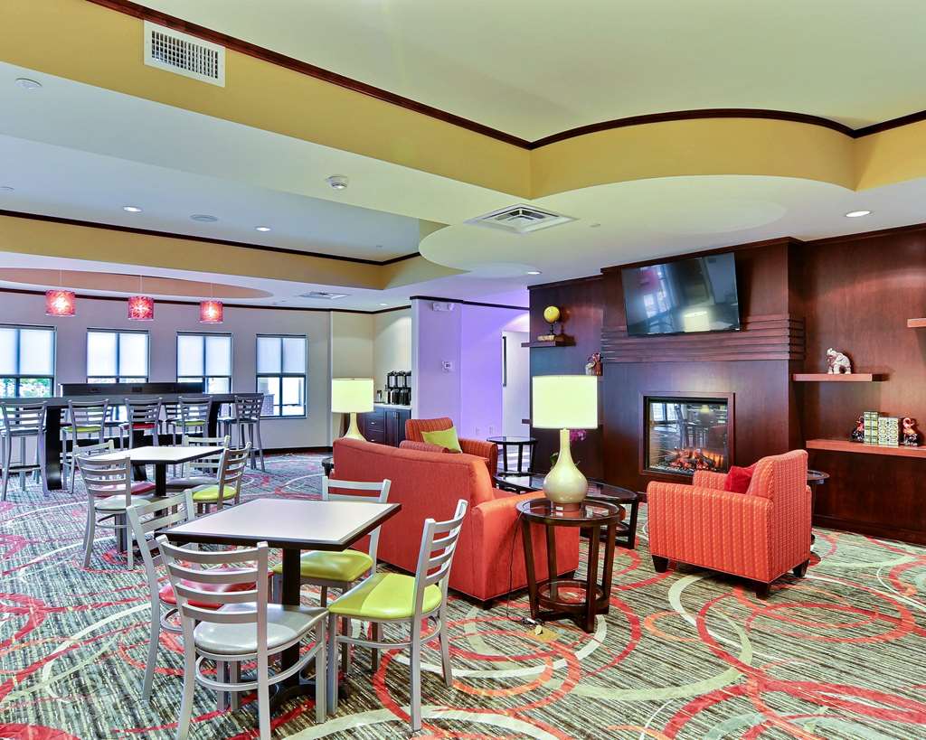 Comfort Suites Uniontown - photo 34
