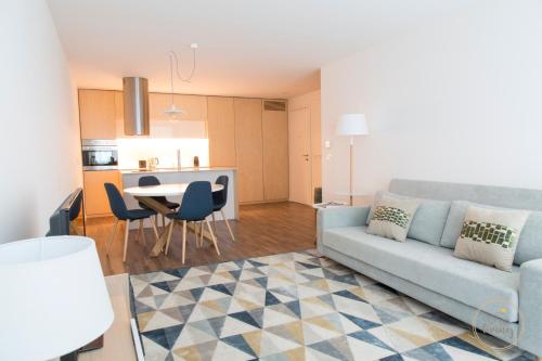 La Maison Ceuta — 4-Star Luxury Hotel in Porto, Portugal