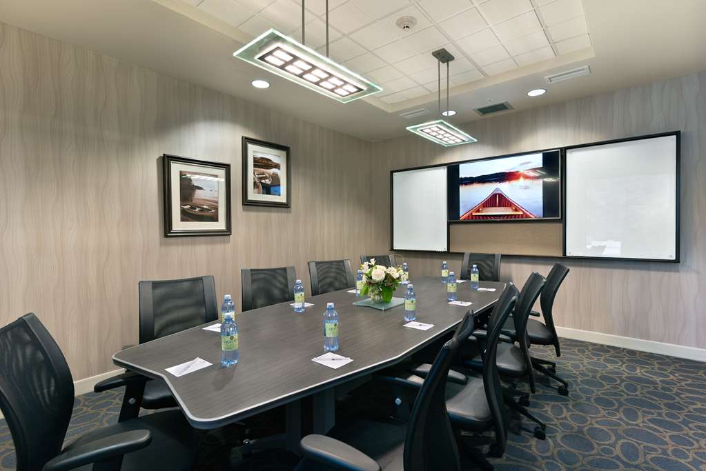 Oxford Suites Bellingham - photo 14