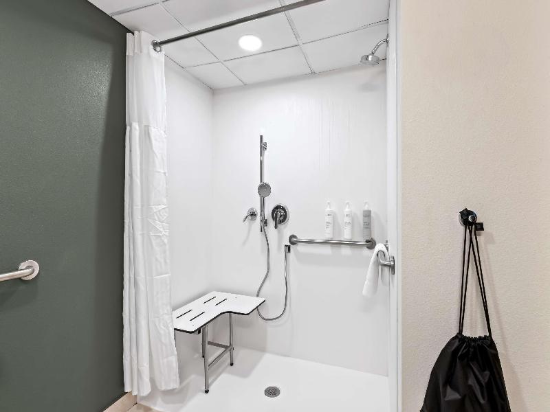Best Western Plus Philadelphia Bensalem Hotel - photo 24