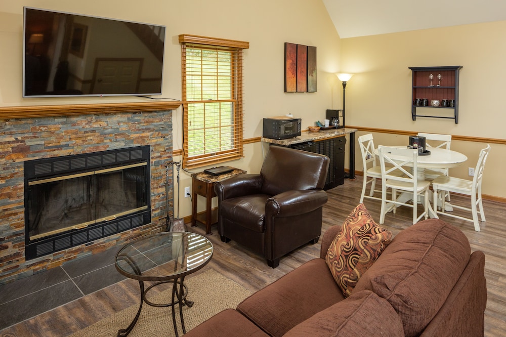 Lefevre Inn and Resort - photo 21