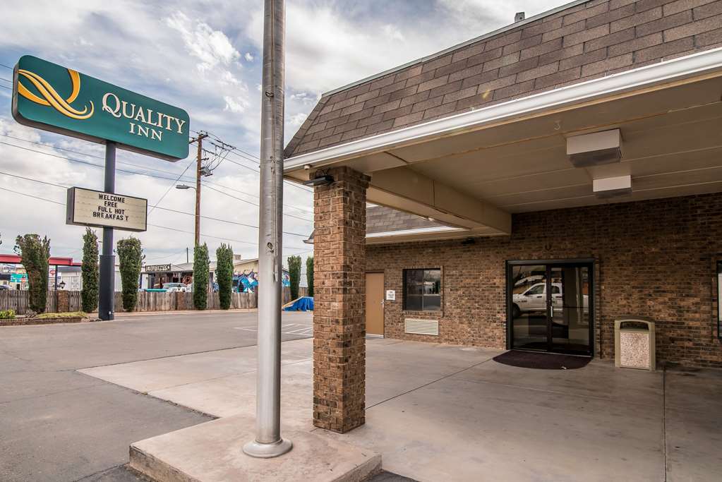 Quality Inn & Suites Near White Sands National Monument - featured photo