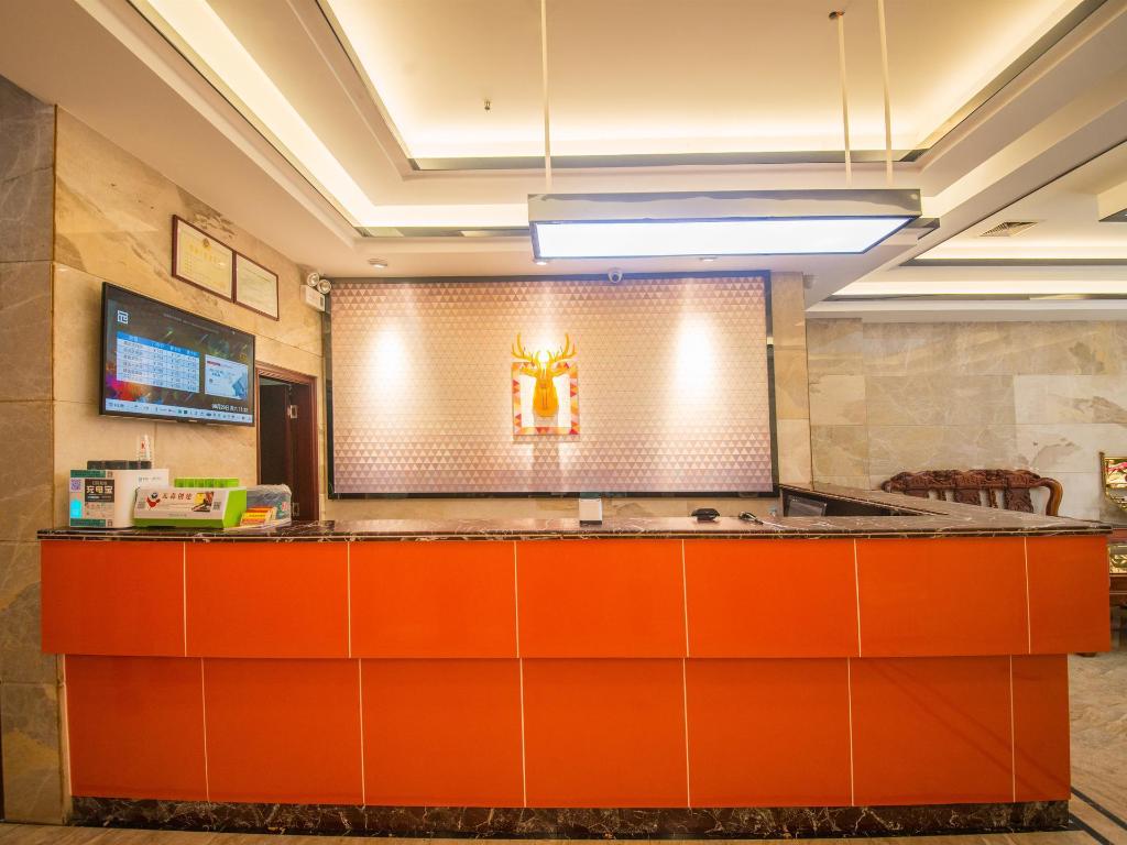 PAI Hotel Huazhou Bus Terminal in Dongshan, People's Republic of China