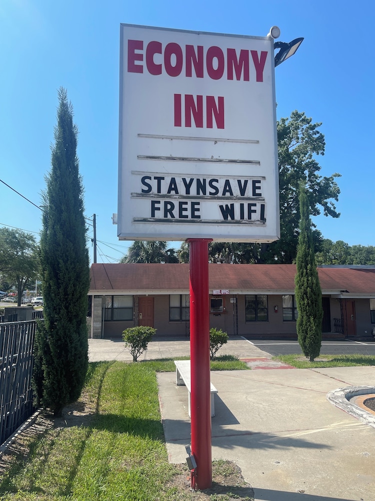 Economy Inn San Marco in Jacksonville, United States