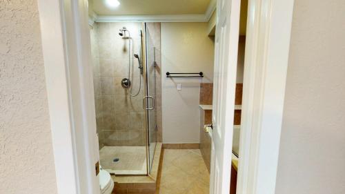 Beach Manor 0812 - photo 18