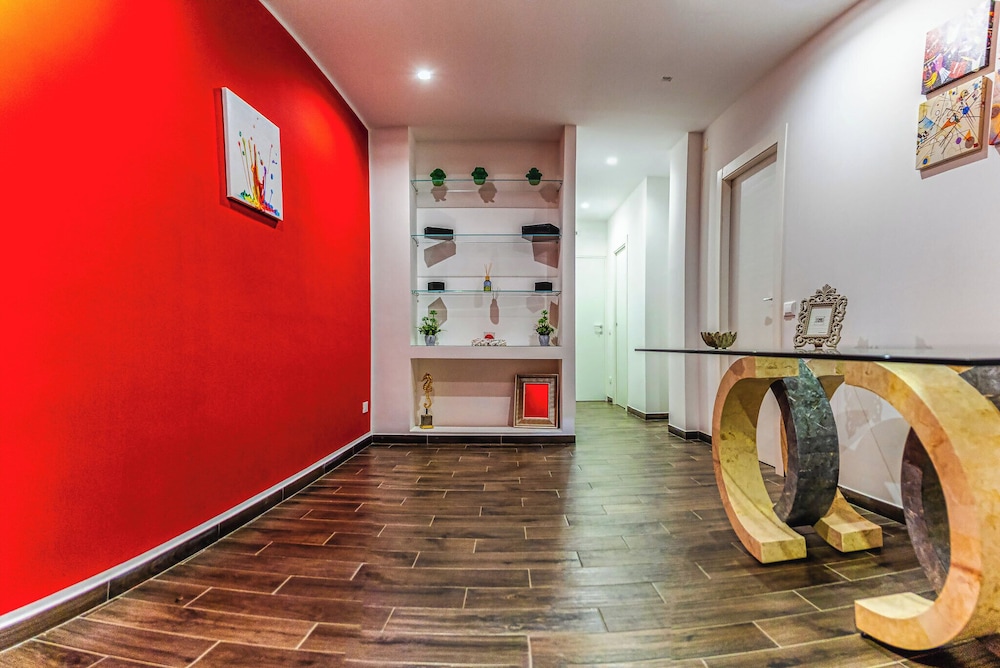 Tribunale Basement Apartment — 4-Star Luxury Hotel in Messina, Italy