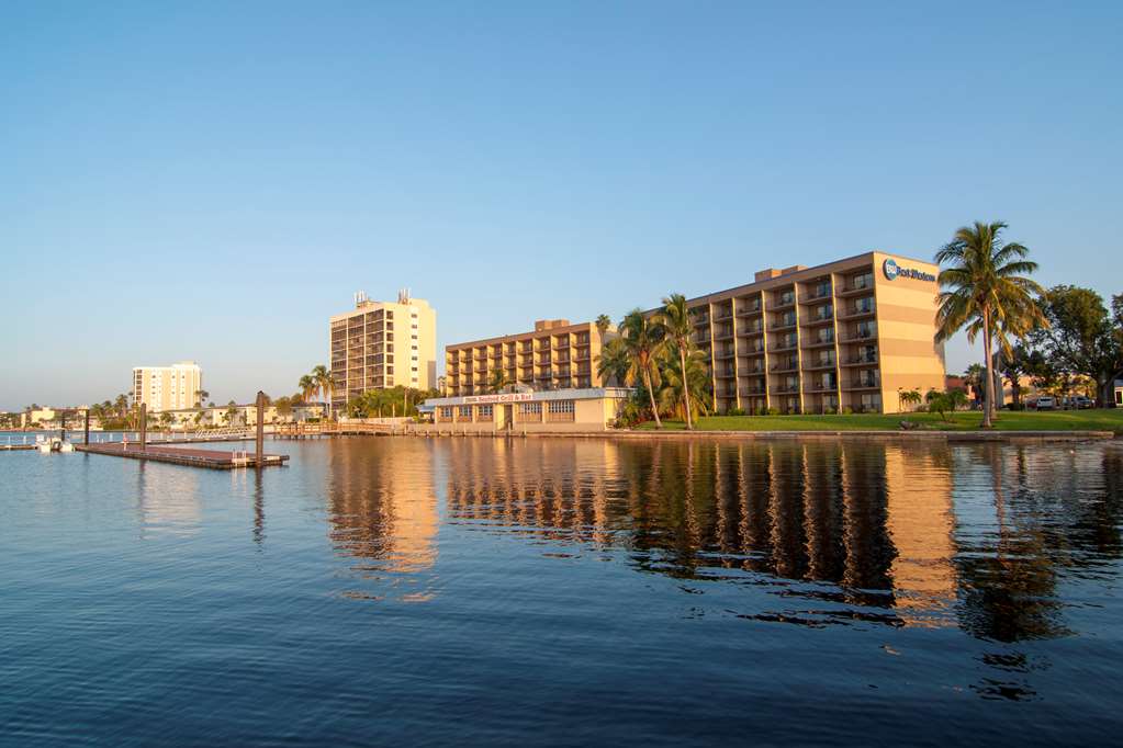 Best Western Fort Myers Waterfront - photo 2
