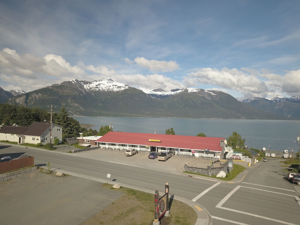 Captain's Choice Motel - photo 39