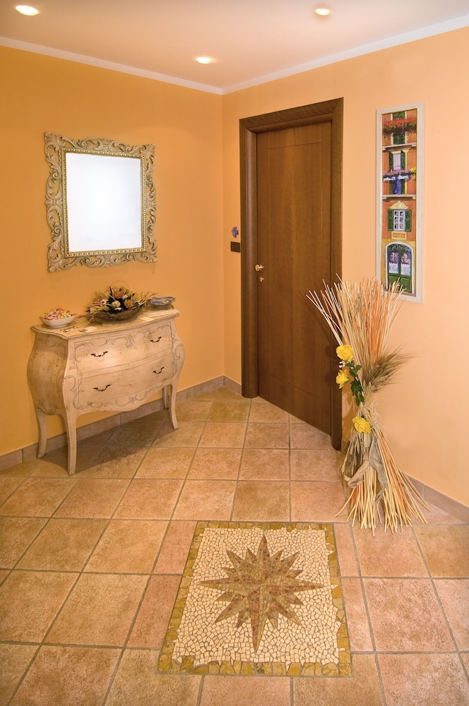 Il Timone Loreto in Monterosso Al Mare, Italy