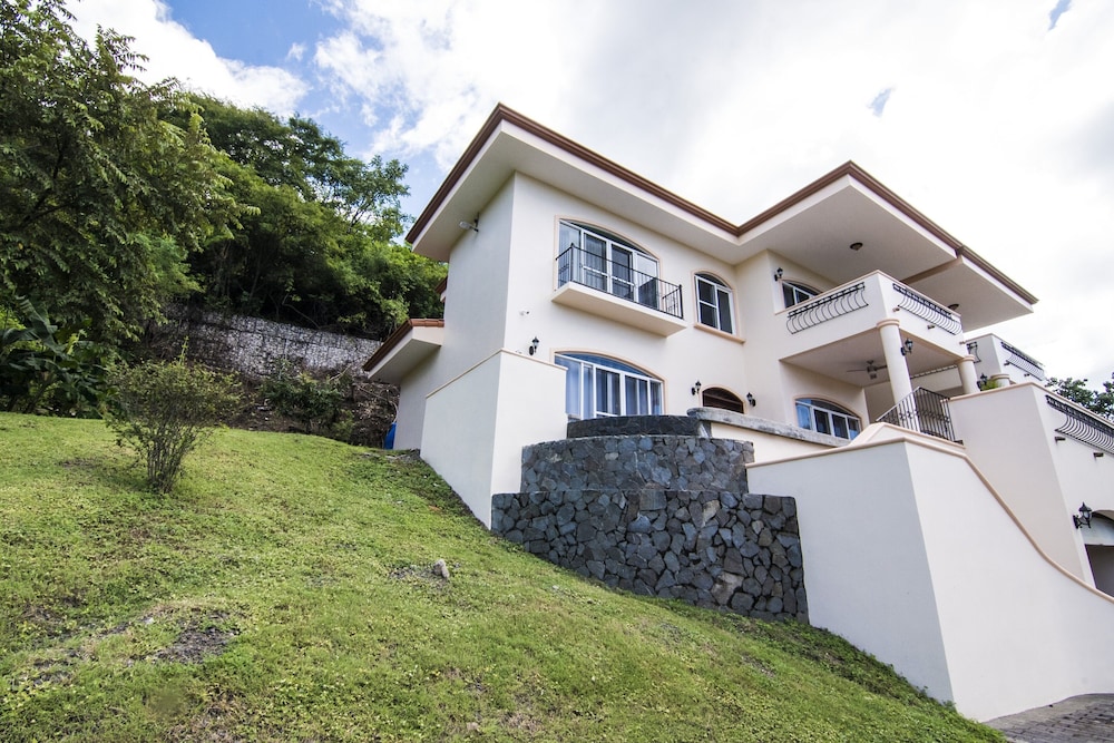 Adobe to Joy in Sardinal, Costa Rica