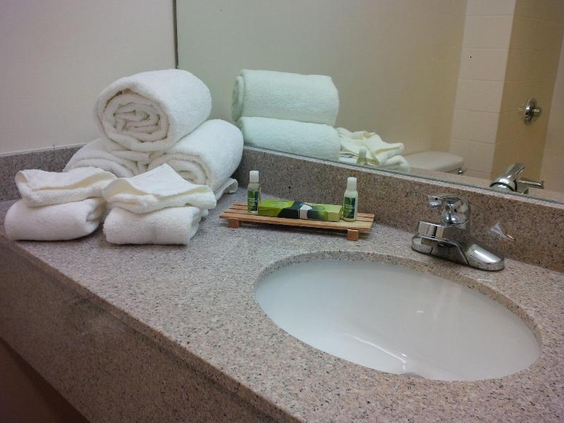 Maron Hotel & Suites - photo 8