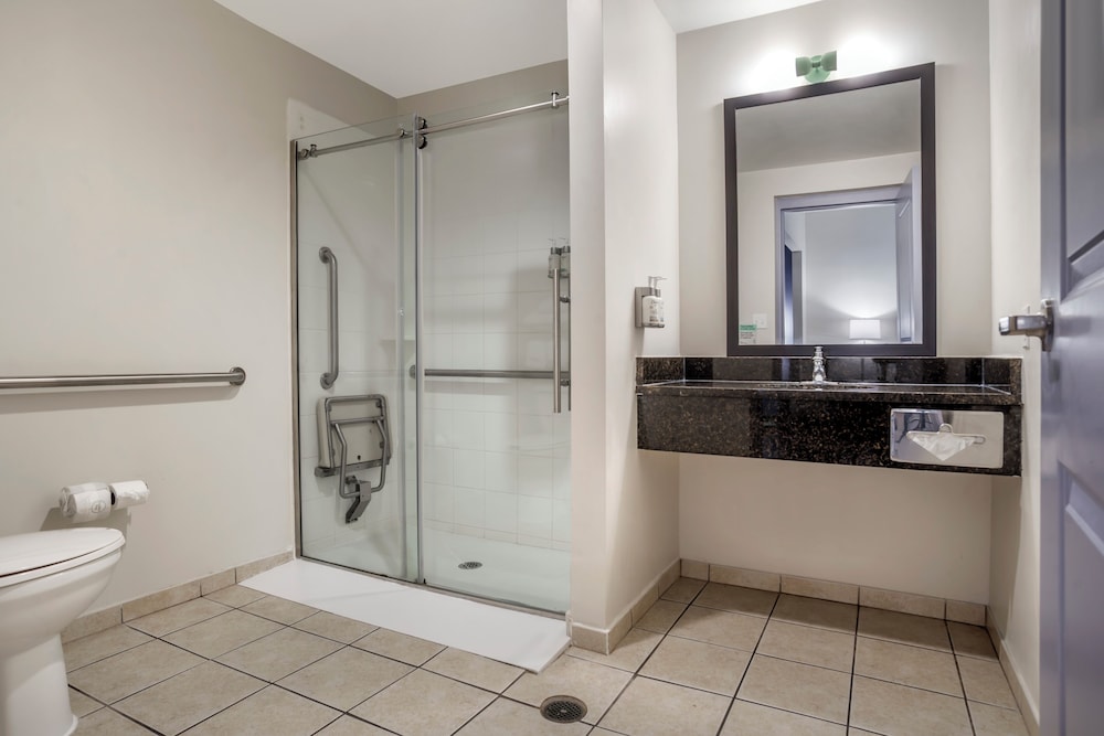 Garner Hotel Panama City Beach Northeast by IHG - photo 15
