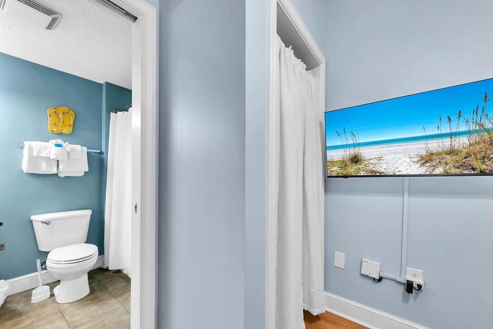 Majestic Beach Towers 2 1803 - photo 29