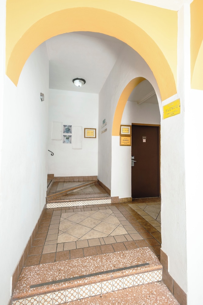 Hotel Suites Kino