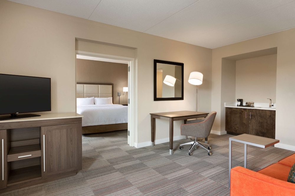 Hampton Inn Denville Rockaway Parsippany - photo 12