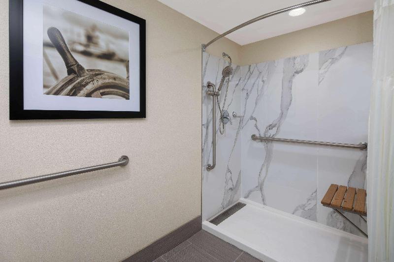 Baymont Inn Suites By Wyndham Hammond - photo 6