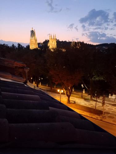 Calera 2 - carbon neutral hotel in Burgos