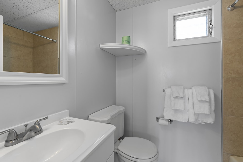 Americas Best Value Inn Mt Royal - photo 62