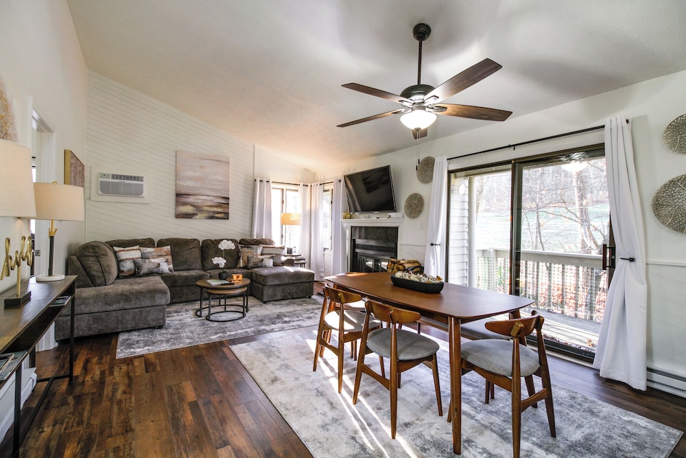 Wintergreen Ski Resort Condo w Golf Access - photo 15
