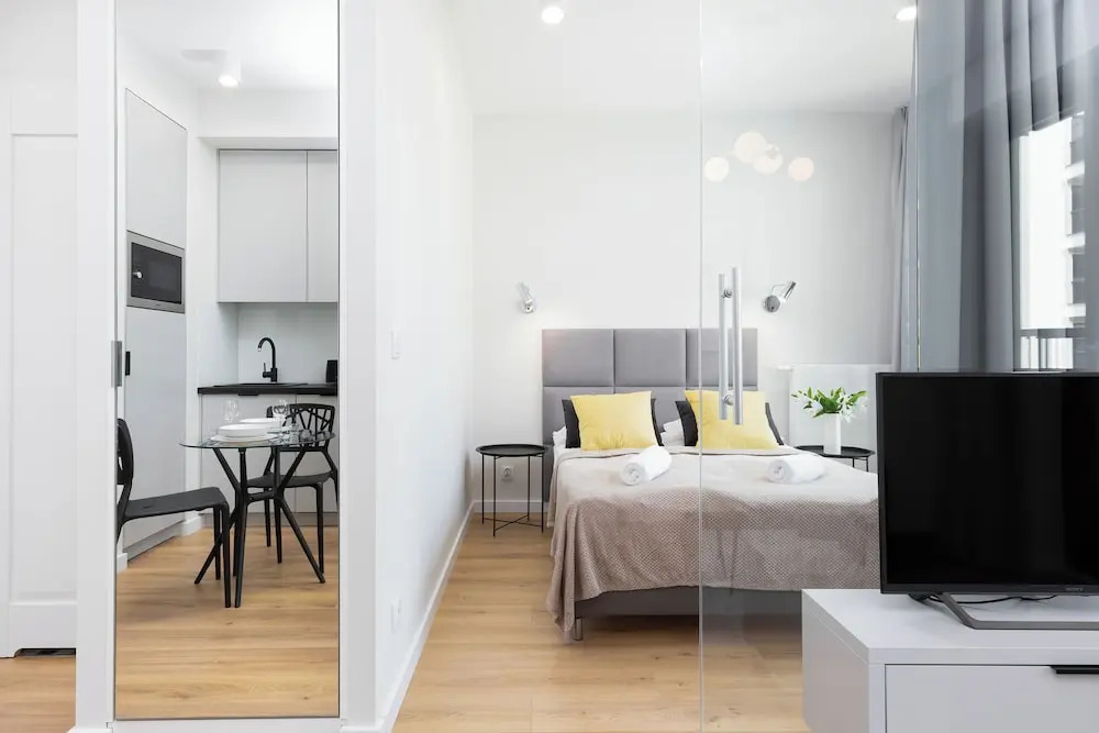 Apartments Browary Warszawskie by Noclegi Renters — 4-Star Luxury Hotel in Warsaw, Poland