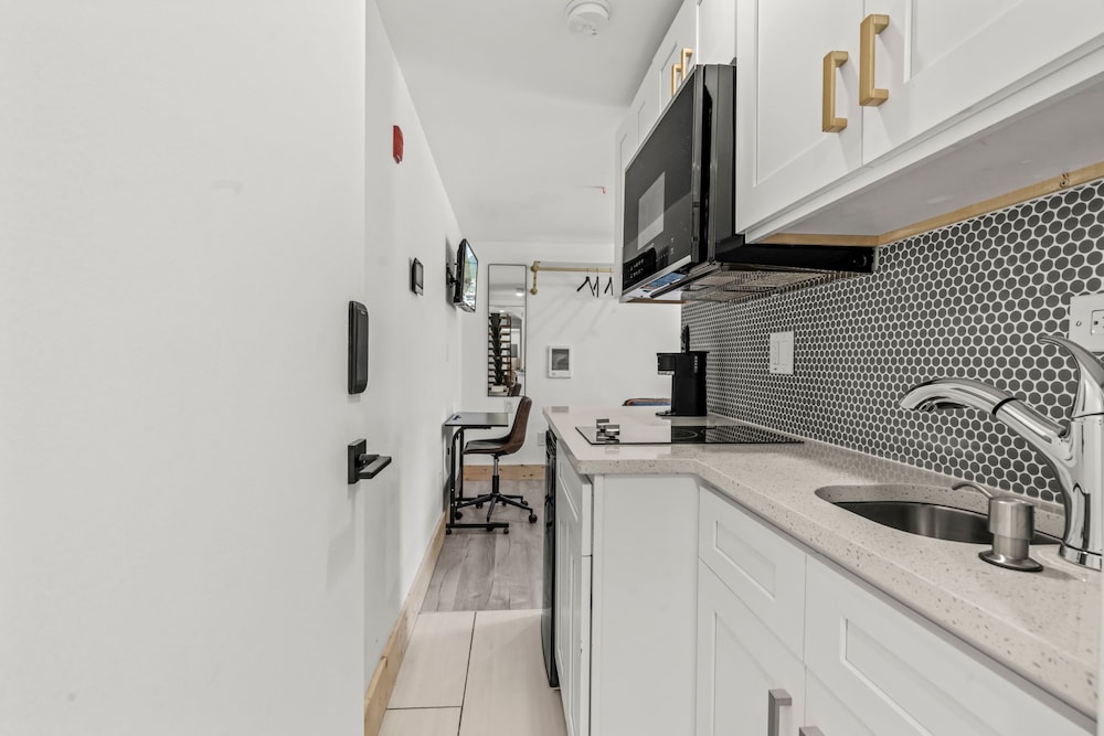 Goodseed Suites Philadelphia Center - photo 50
