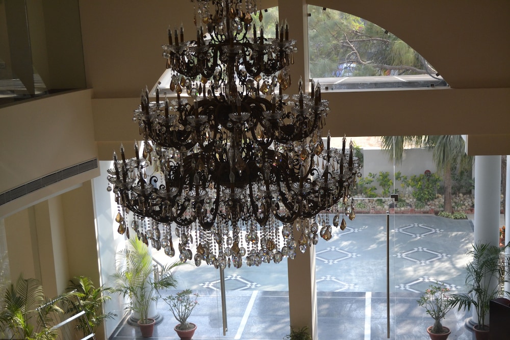 The Legend Hotel — Allahabad — photo 3