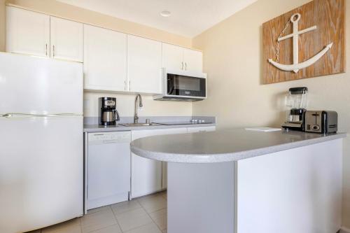 Hilton Vacation Club Riviera Beach & Shores - photo 12