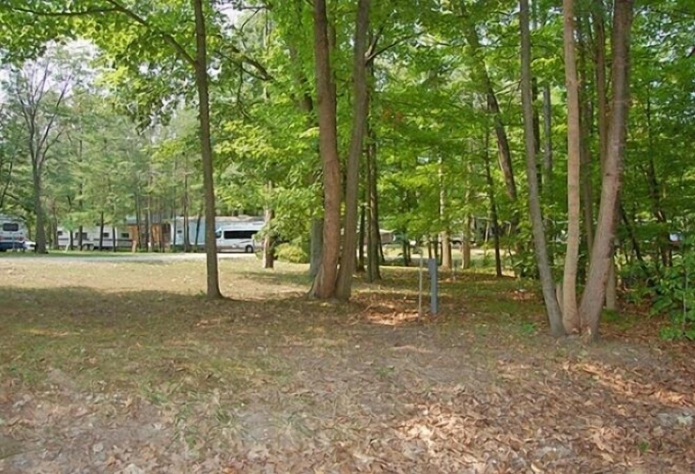 St. Clair Camping Resort - photo 10