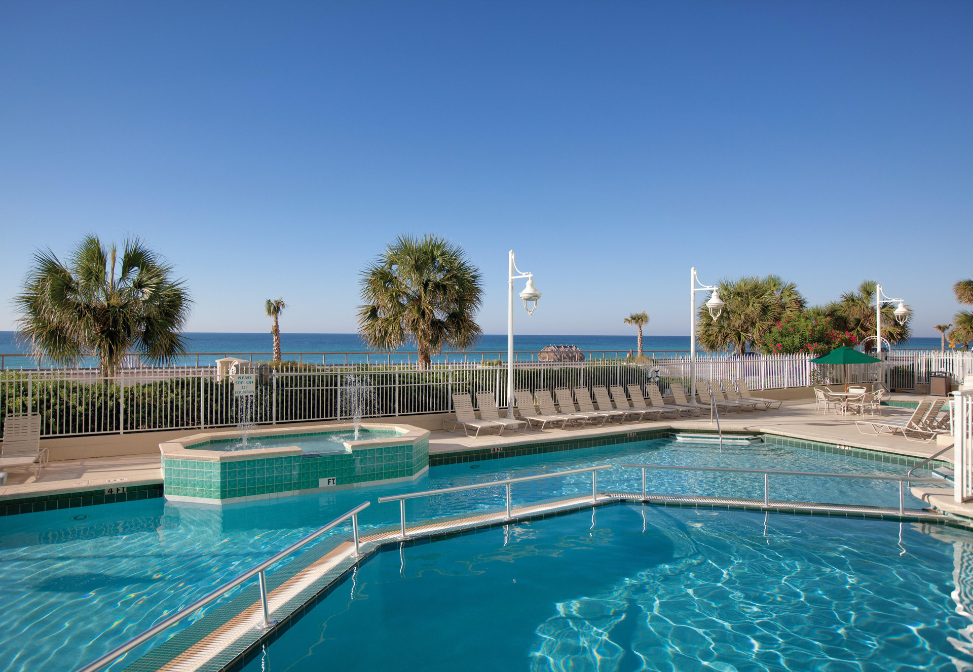 Club Wyndham at Majestic Sun - photo 9