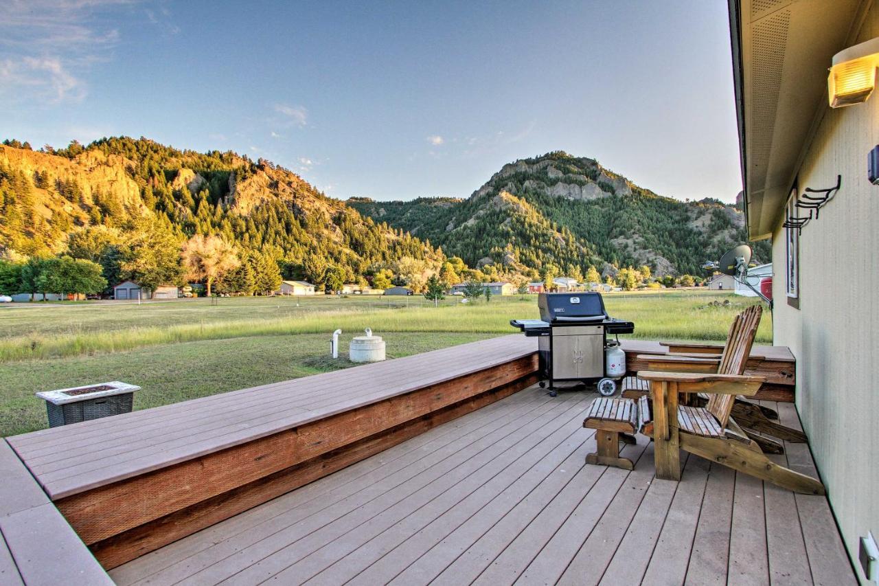 Craig Area Fly Fishing Hot Spot: Walk to River — hotel in Cascade