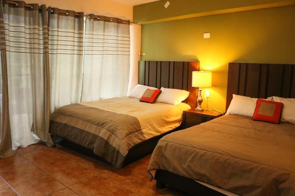 Vista Potrero Hotel Camping & Events — hotel in Hidalgo