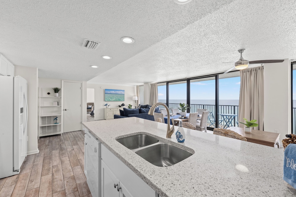 Sandpiper Beacon Beach Resort - photo 183