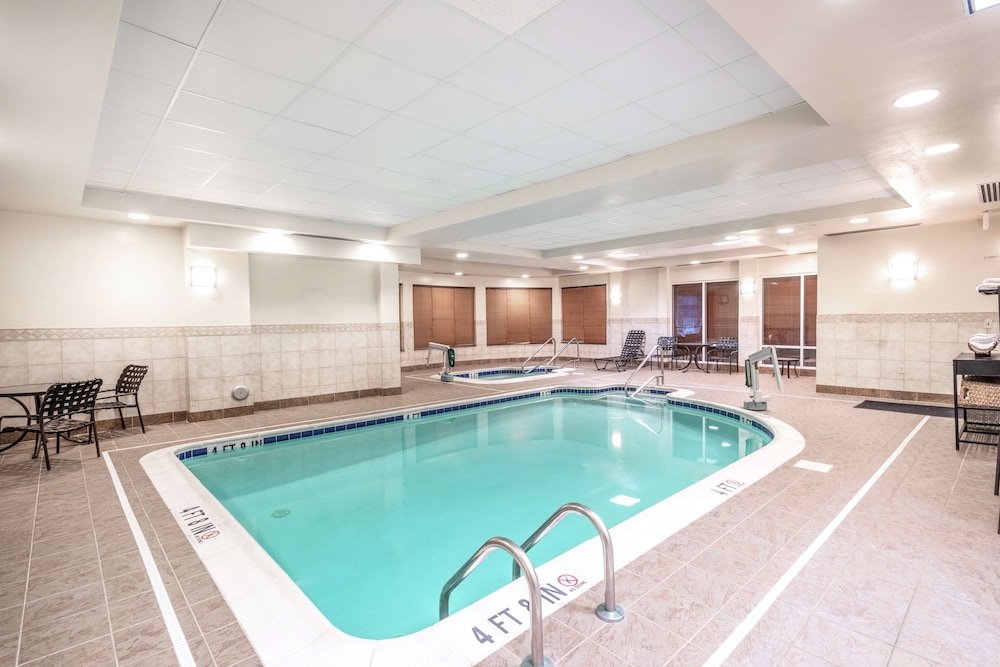 Hilton Garden Inn Richmond Airport - photo 21