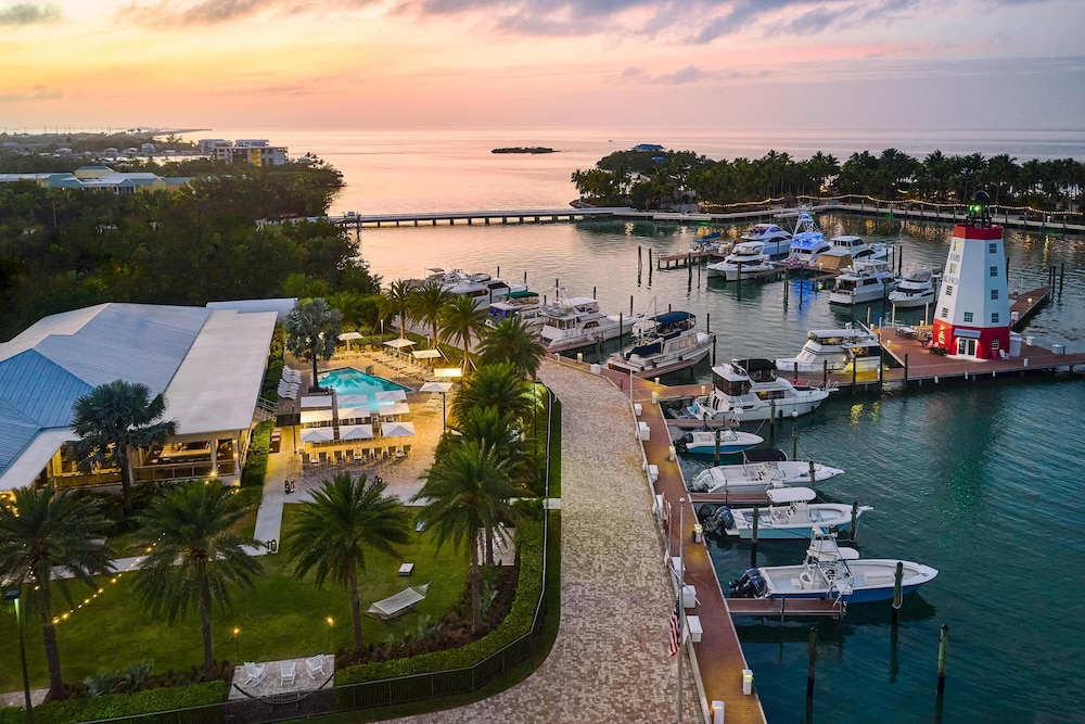 Faro Blanco Resort Marathon Florida Keys Curio by Hilton — 4-Star Luxury Hotel in Marathon, United States