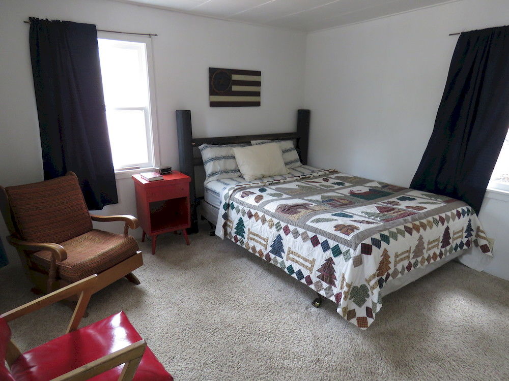 Robins Roost Cabins - photo 4