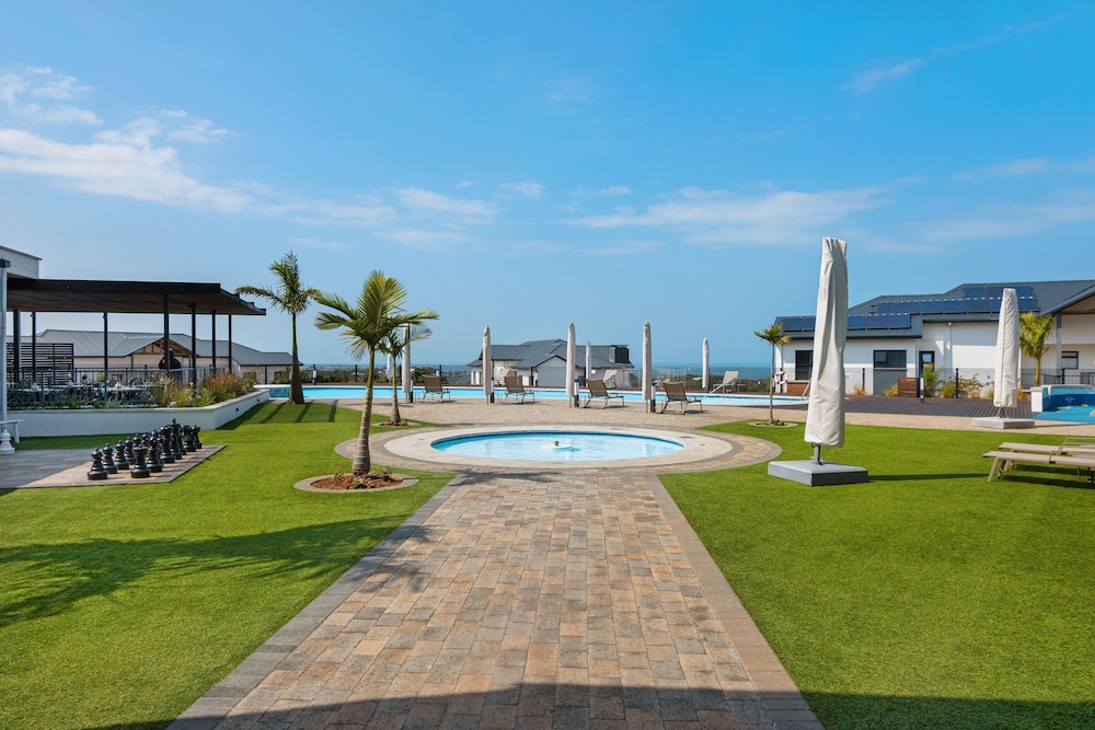 Ballito Hills Unit 79 — 4-Star Luxury Hotel in Ballito, South Africa