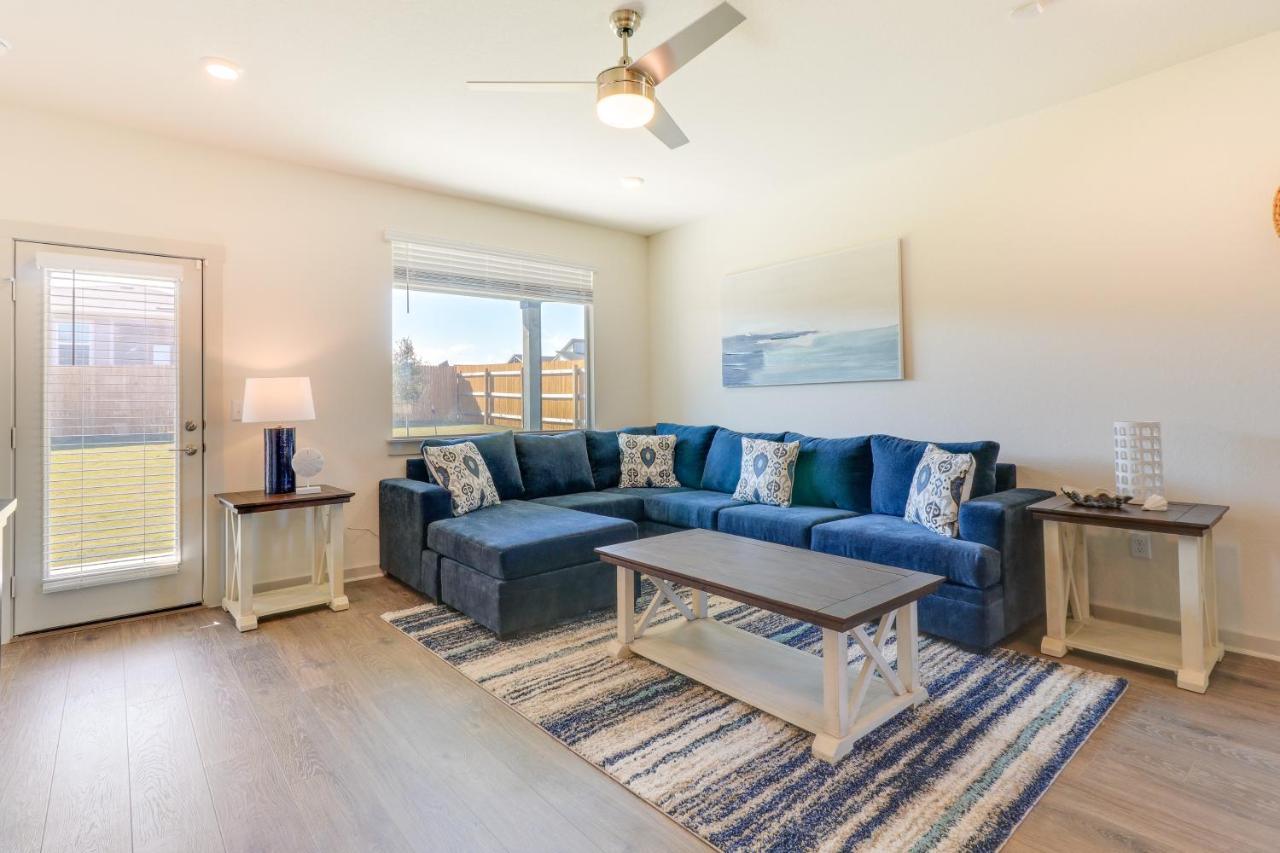 10 Mi to Dtwn Bright Austin Gem with Pool Access in Austin, United States