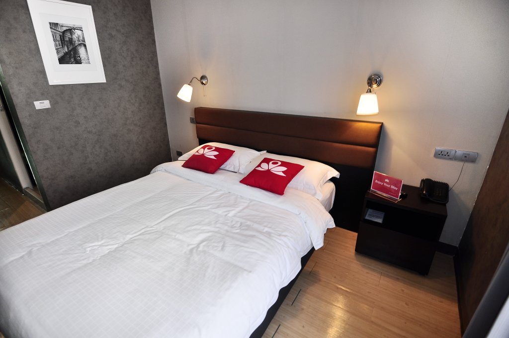 ZEN Premium C U Inn Chatuchak Park