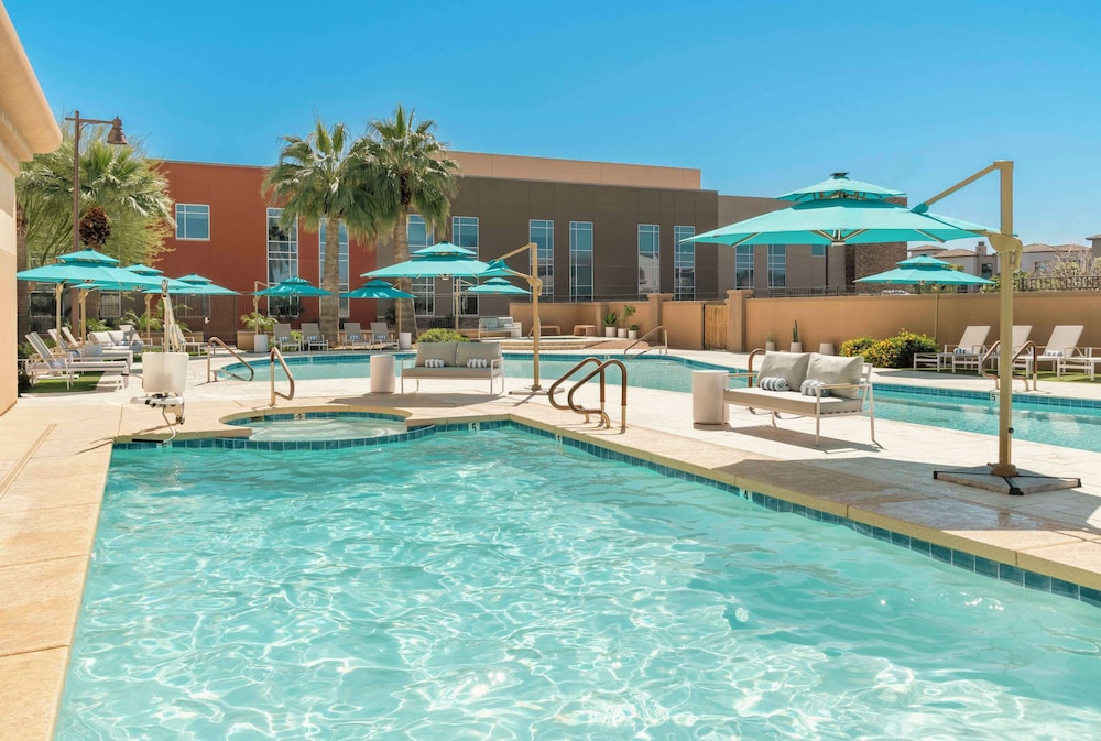 DoubleTree by Hilton Phoenix Gilbert - photo 33