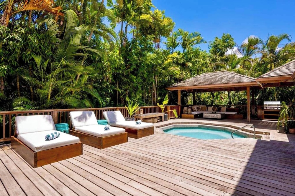 Kyalami by Zenbreak in Holetown, Barbados