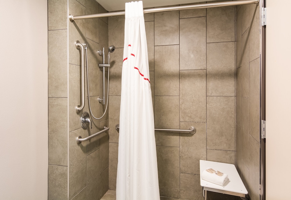 Red Roof Inn Chester - photo 25
