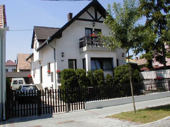 Susanna Panzi - last minute hotel in Siofok