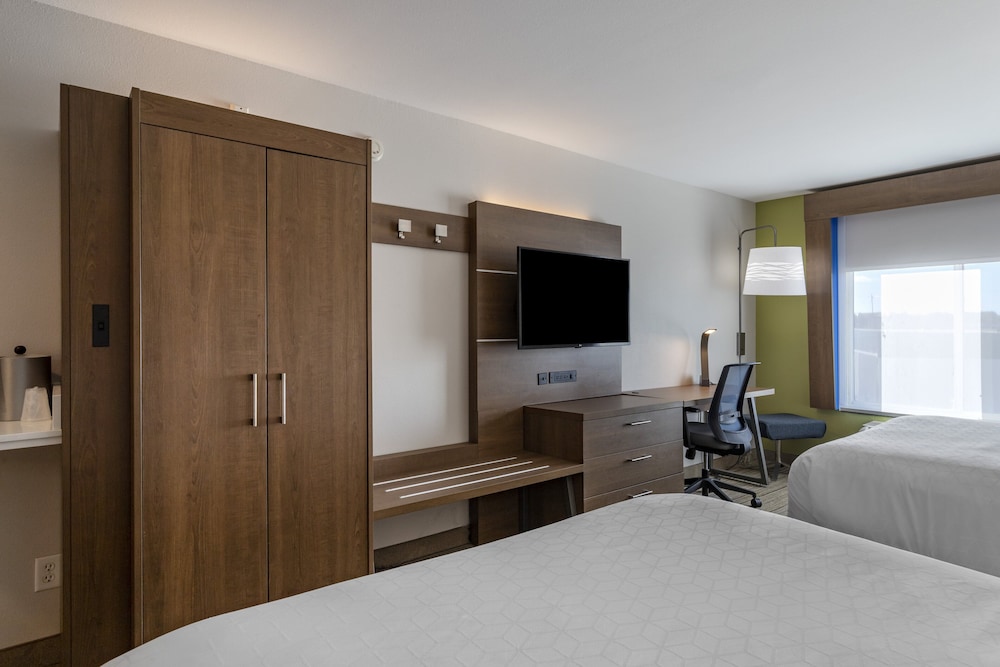 Holiday Inn Express Hotel & Suites Natchitoches by IHG - photo 18