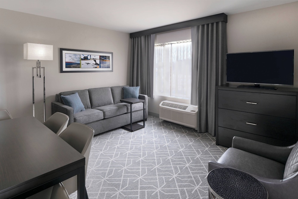 TownePlace Suites Providence North Kingstown - photo 25
